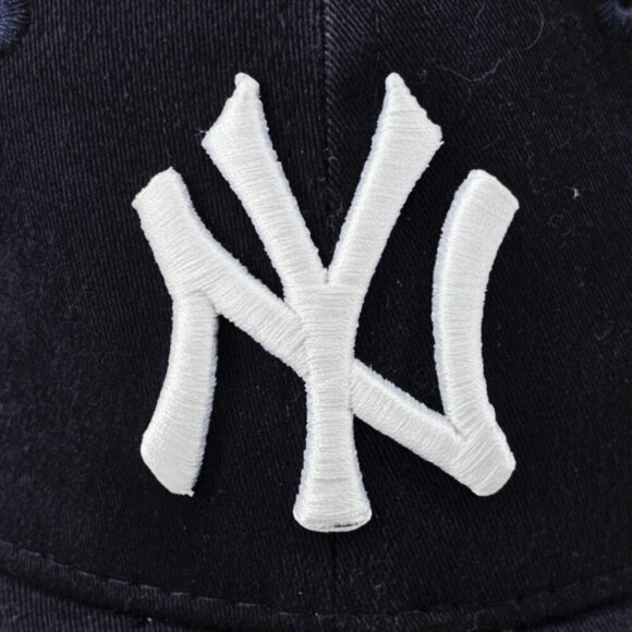 NEW YORK YANKEES MLB Baseball Cap New Era Authentic Kids Collection Childs Hat - Picture 2 of 12